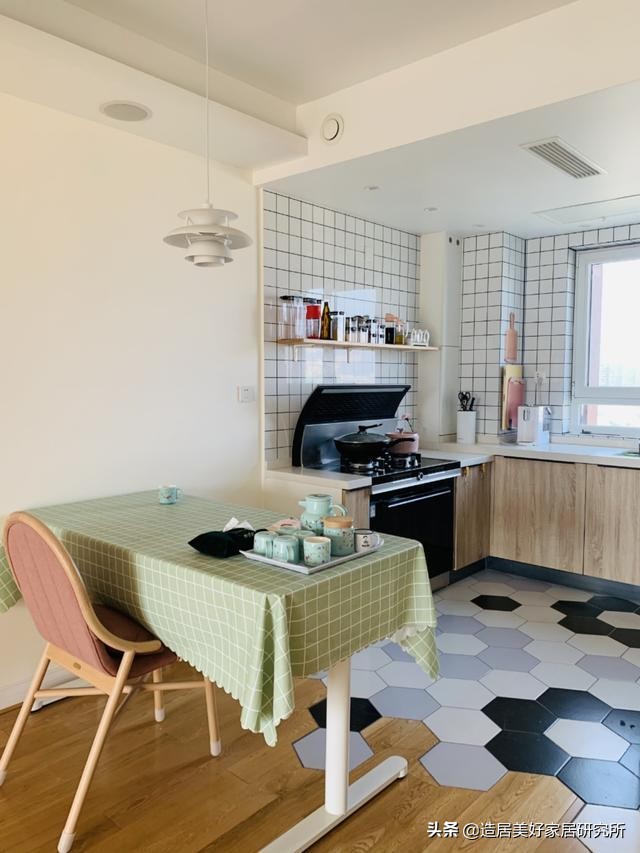 集成灶和餐边柜一体怎么设计,餐厨一体如何设计集成灶