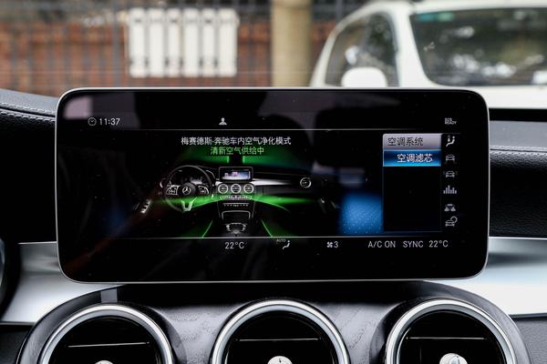 奔驰c200点评,奔驰c200内饰后座图片