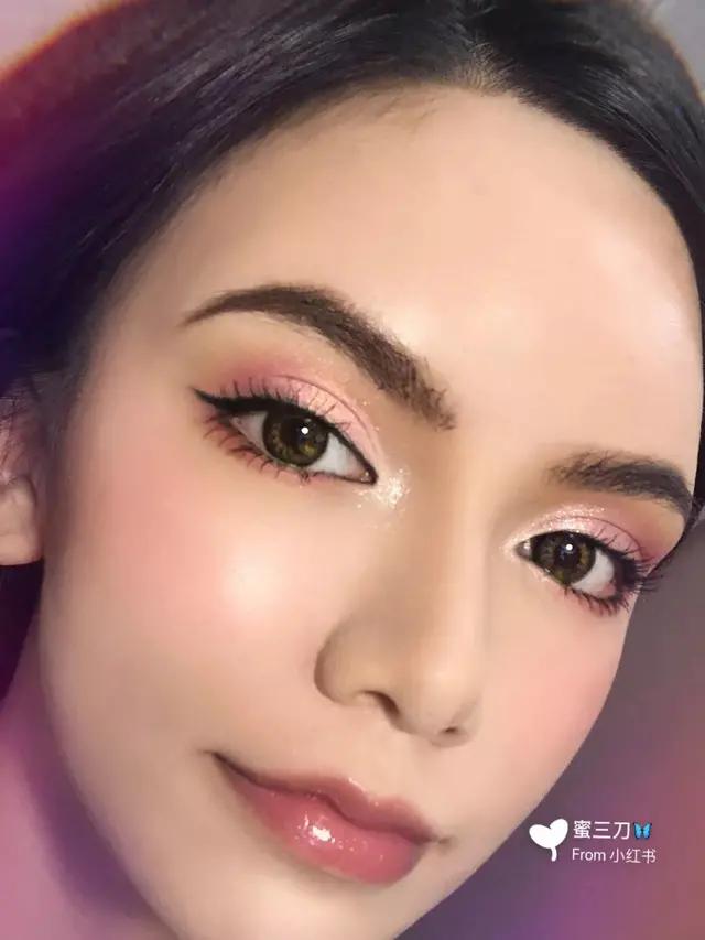 氛围感单眼皮内双眼妆教程,单眼皮肿眼泡粉色系眼妆教程