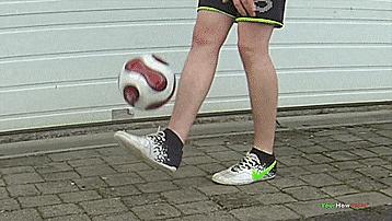 花式技巧足球fc,足球内绕麦哲伦教学