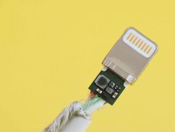 苹果原装数据线双type-c拆解,苹果数据线原装拆解