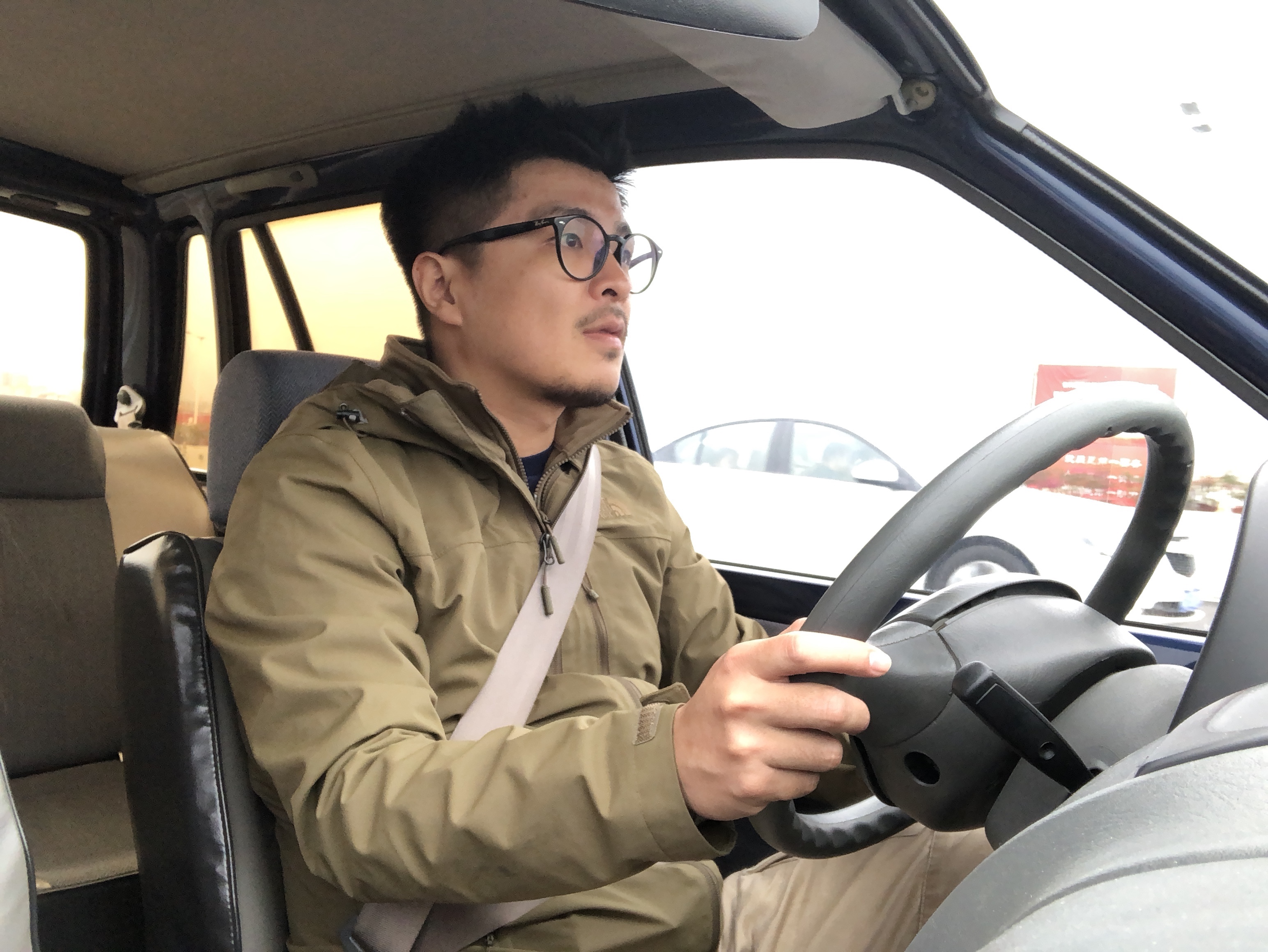 长安铃木奥拓情怀老车,情怀又便宜的车