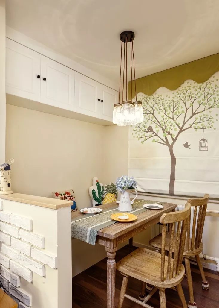 餐厅装卡座到底好不好,餐厅用什么卡座最合适