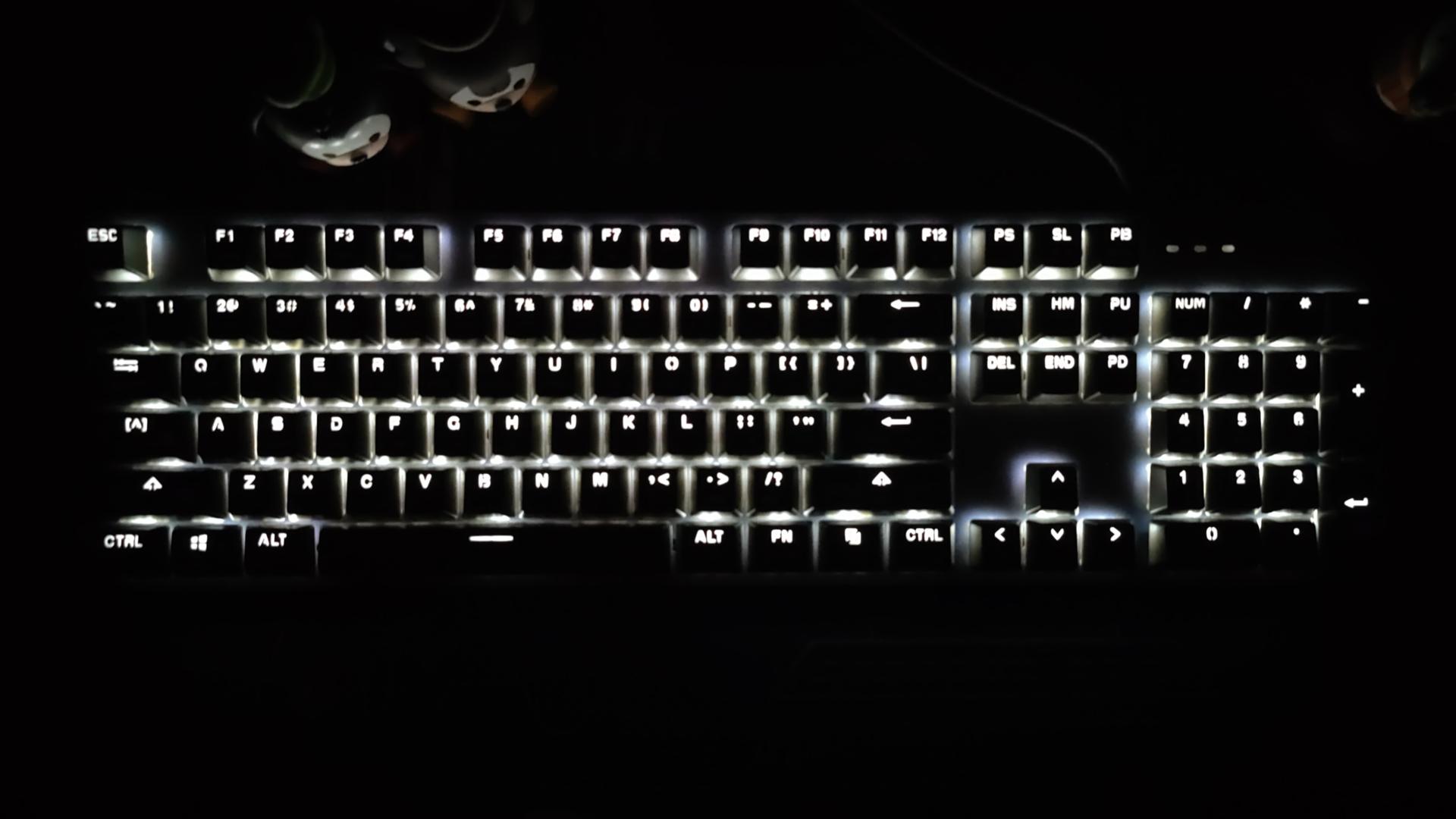 罗技键盘g610和k845,罗技键盘g412好还是k845好