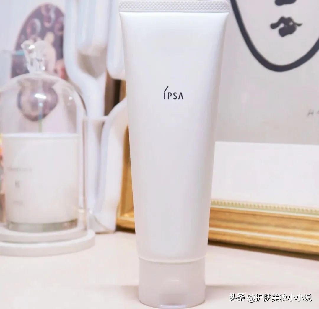 氨基酸洗面奶老爸测评23款洗面奶,测评哪款洗面奶脸能洗白
