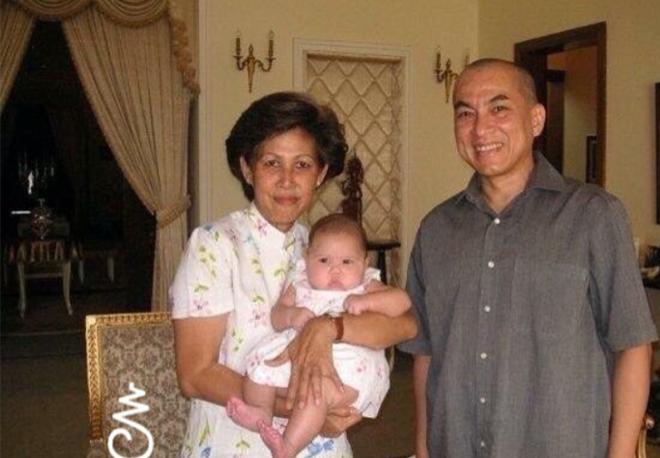 公主和国王简朴又亲民,公主像卖菜大婶,国王像民工大叔