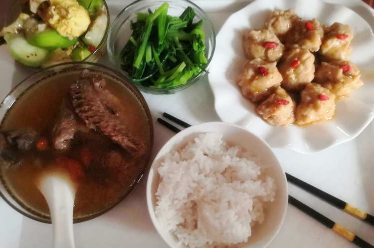 家有母婴住家月嫂,月嫂带宝日常虽然很累但是很开心