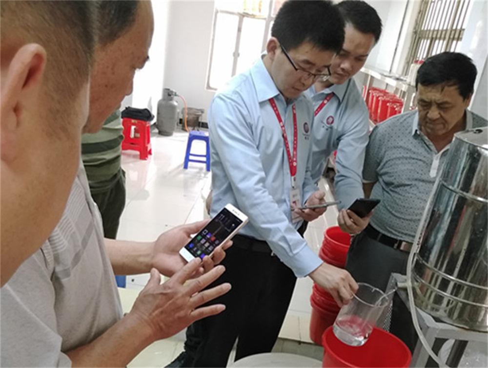 用酿酒设备怎样烤酒出酒速度快还可以减少尾酒?