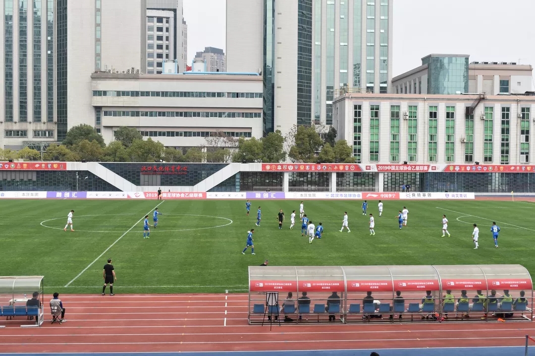 新赛季中乙联赛,武汉新华路体育场足球比赛