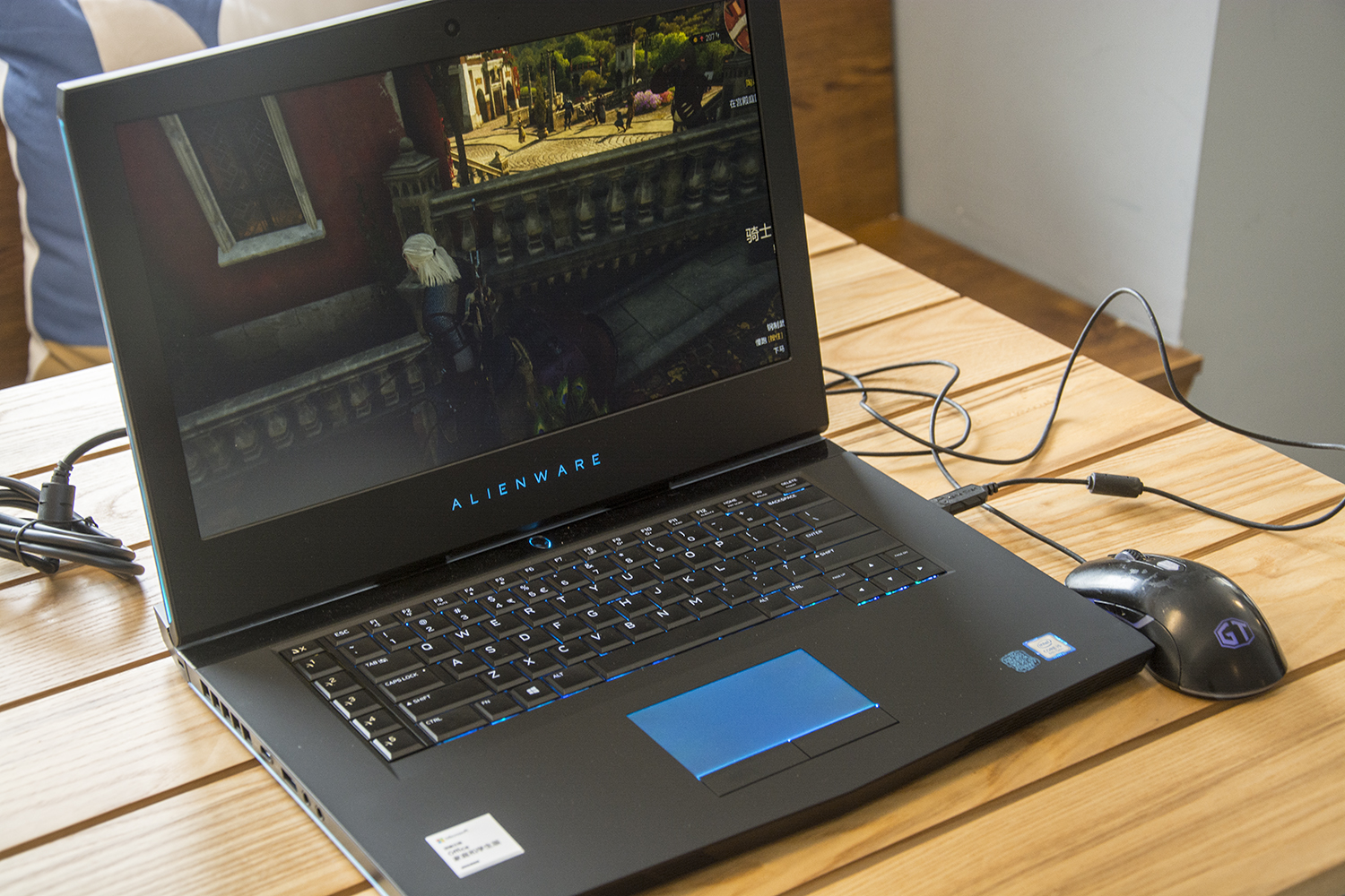 外星人alienware15r4,外星人15r4是哪一年上市的