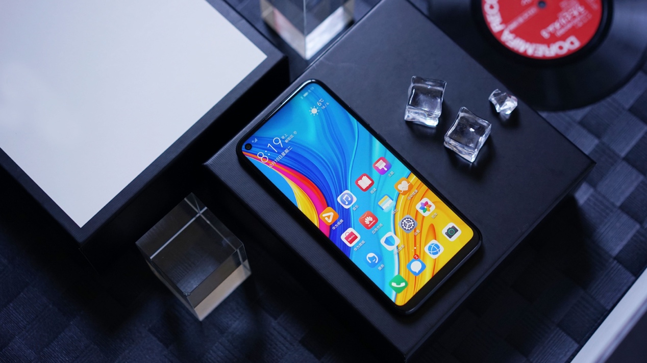 华为畅享10深度评测,华为畅享10值得入手吗