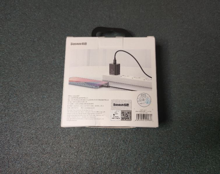 倍思超级硅充电器好用吗,倍思超级硅充电头