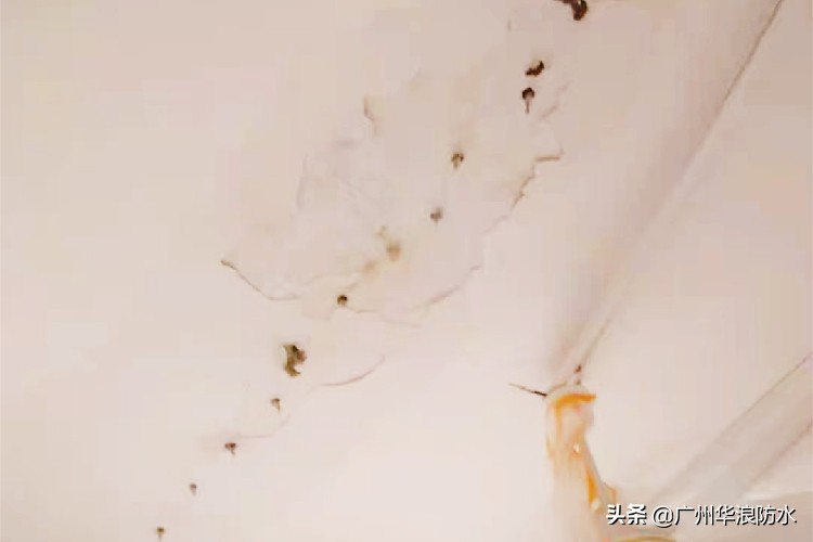 楼上卫生间漏水补漏的最佳方法,装修楼上卫生间渗水楼下如何补漏