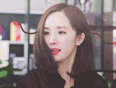 *服私**这么美，怎么一上红毯就见光死？