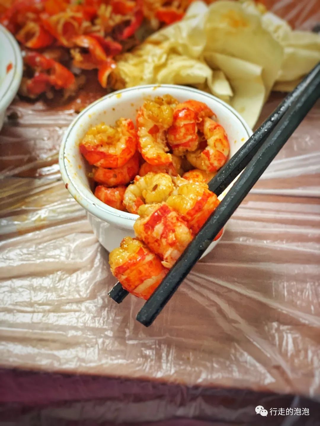 「岳阳攻略」被誉为“湖南夜宵扛把子”的烧烤城，还是小龙虾基地