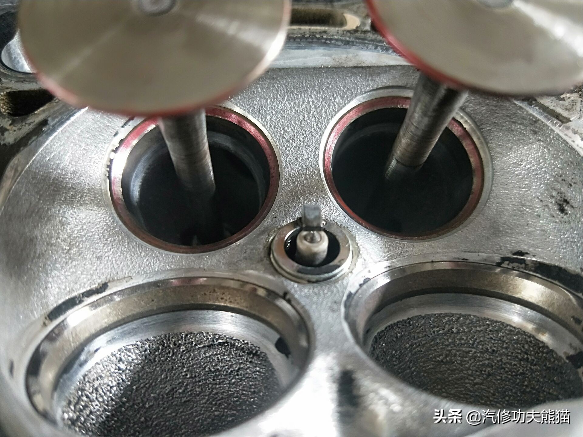 07年奥迪a6轻微烧机油怎么解决,奥迪2007款a6烧机油的原因