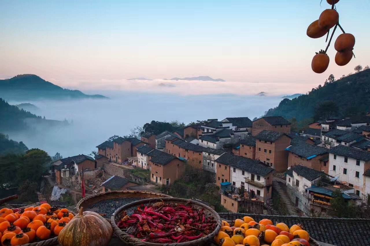 文房四宝产地歙县~盆景徽剧之乡~高山土楼梯田