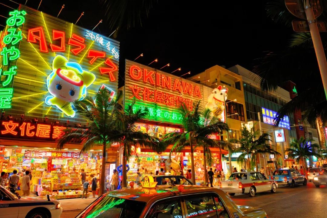 这个冬天来威海玩雪吧,冲绳出海看鲸鱼的季节