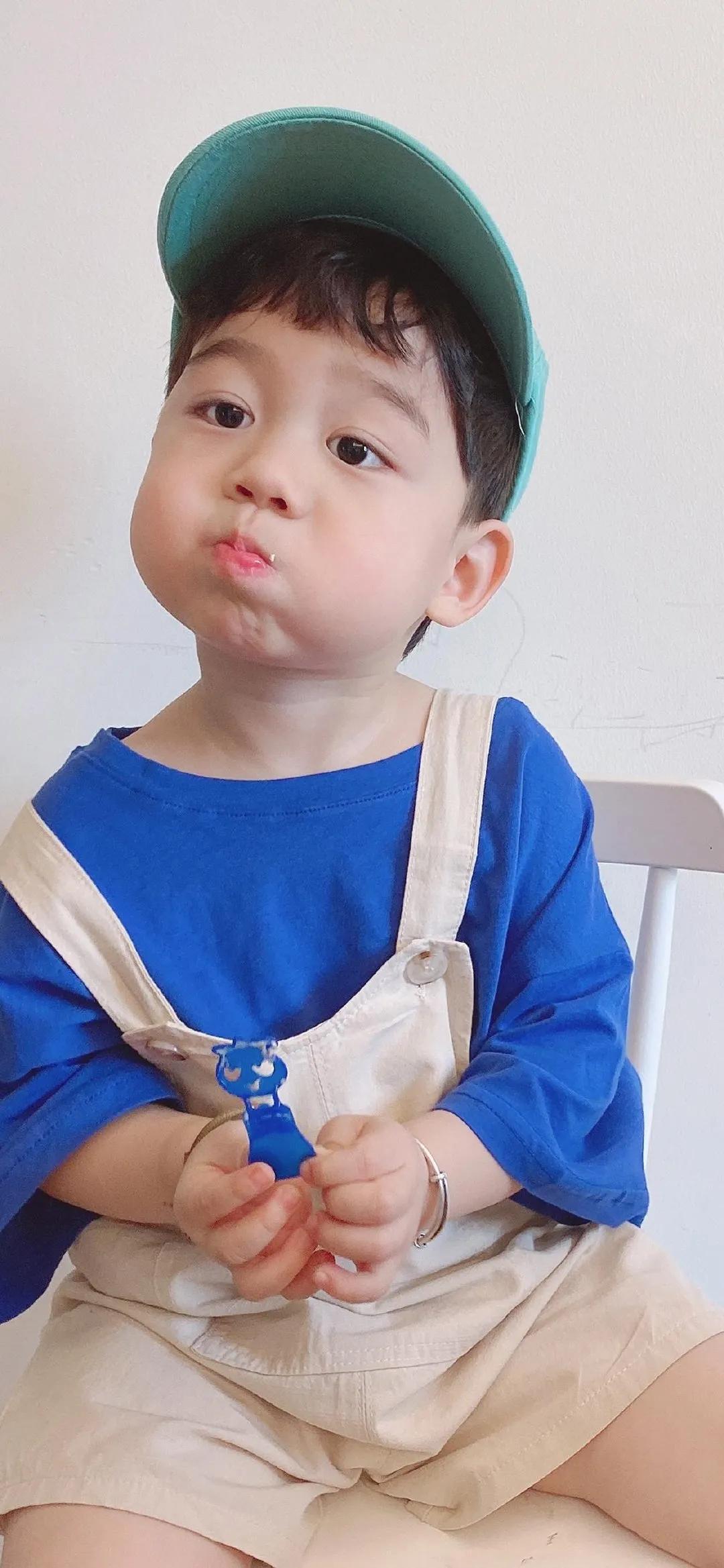 可爱萌娃壁纸高清无水印,可爱萌娃壁纸抖音