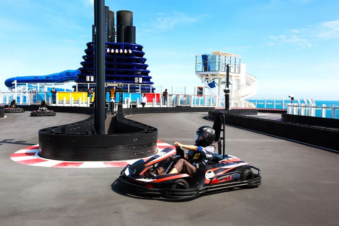 日本防疫钻石公主号邮轮,日本钻石公主号邮轮海上漂多久