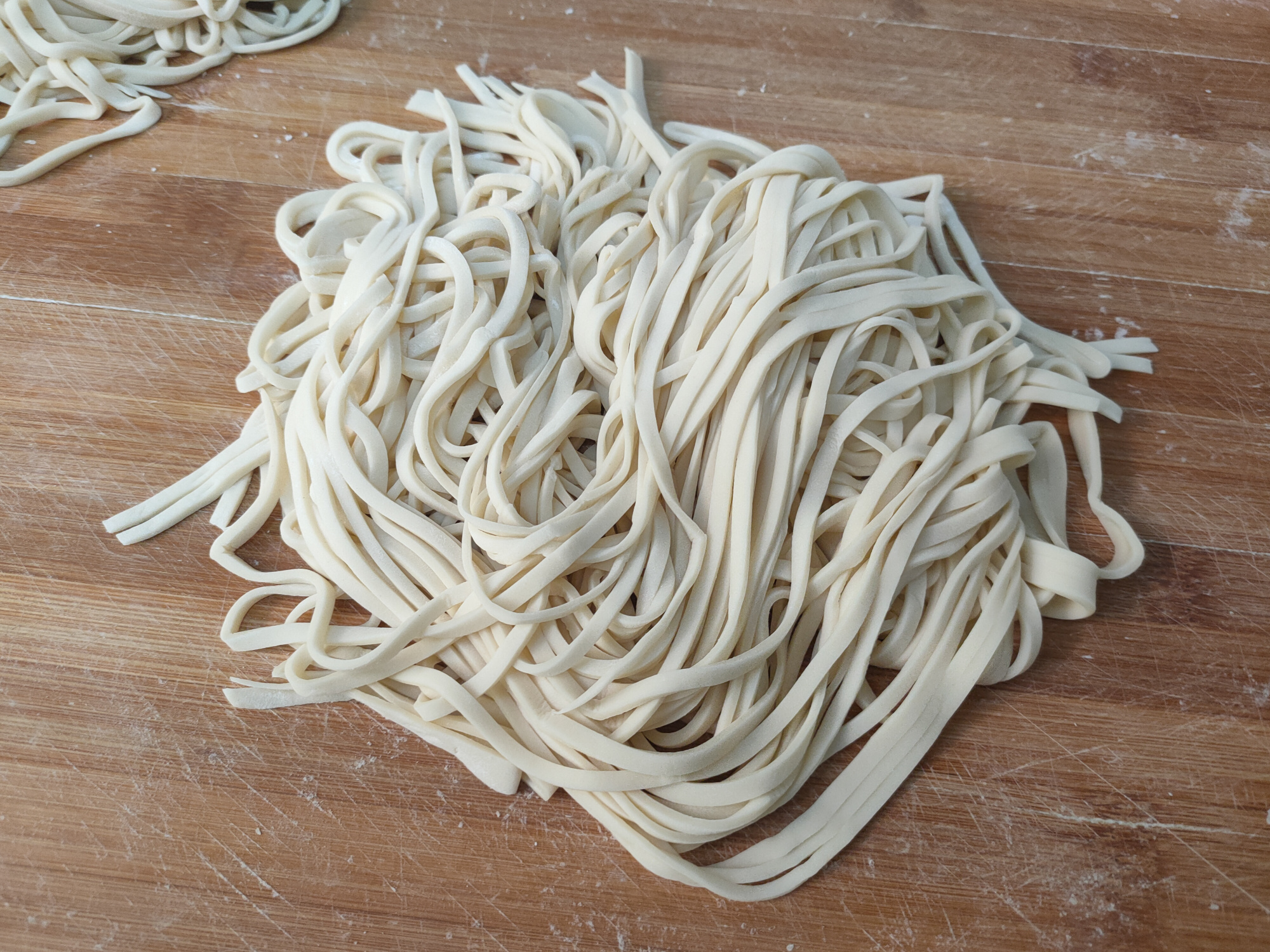 做炸酱面用什么甜面酱最好,炸酱面要干黄酱还是甜面酱