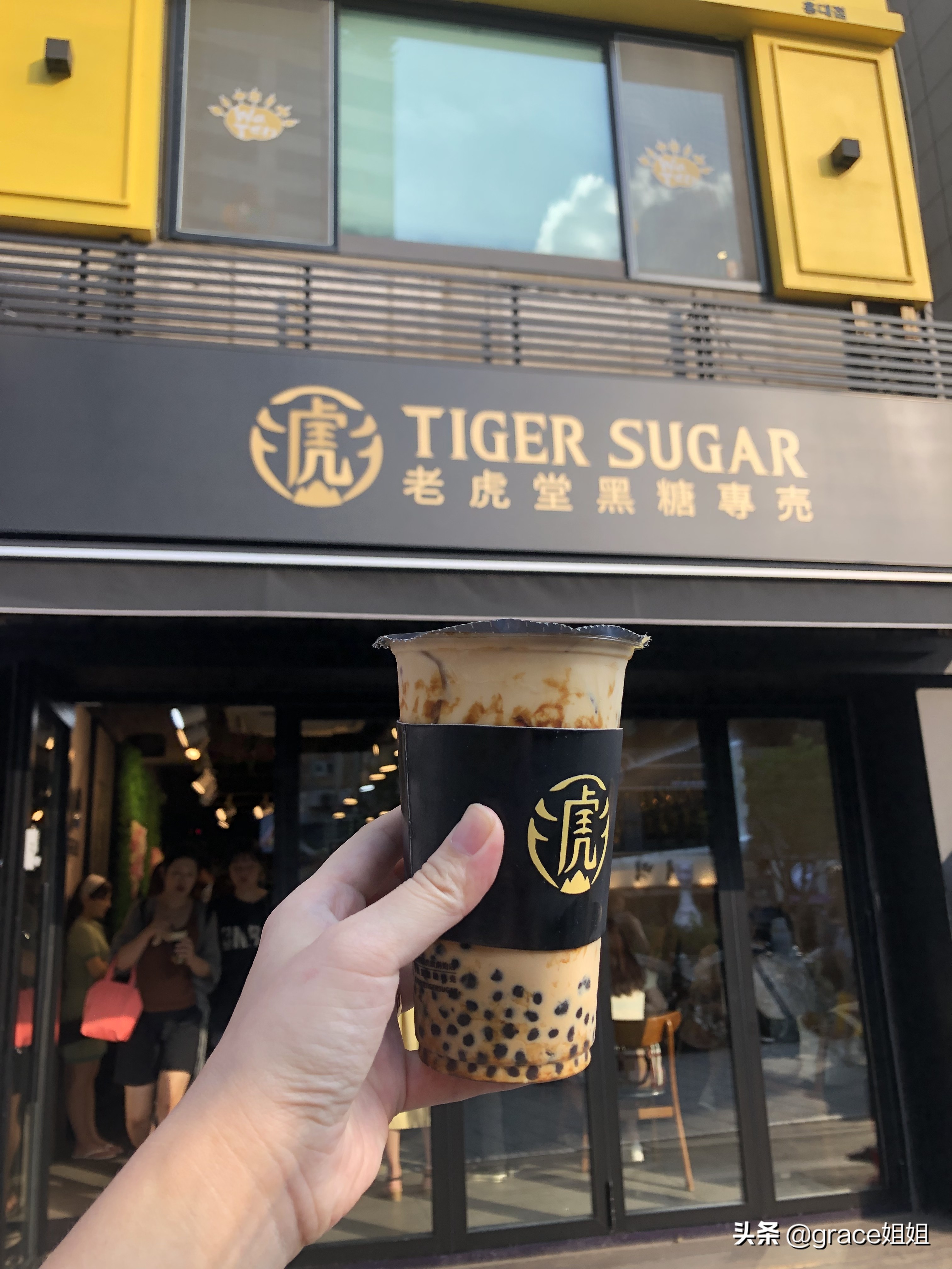 首尔弘大citywalk,2018韩国首尔弘大街头跳舞