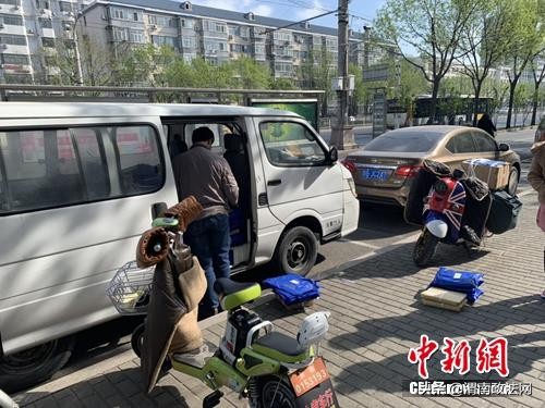 快递员工资少的难处,快递员底薪1900