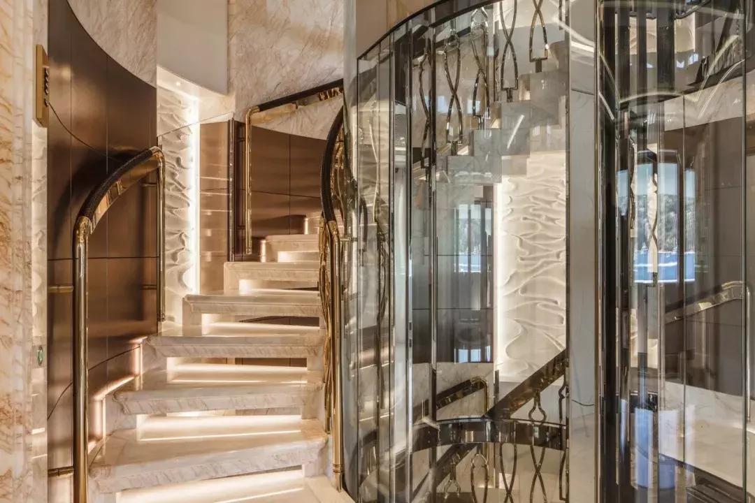 最豪华游艇别墅,一艘超级游艇多少钱