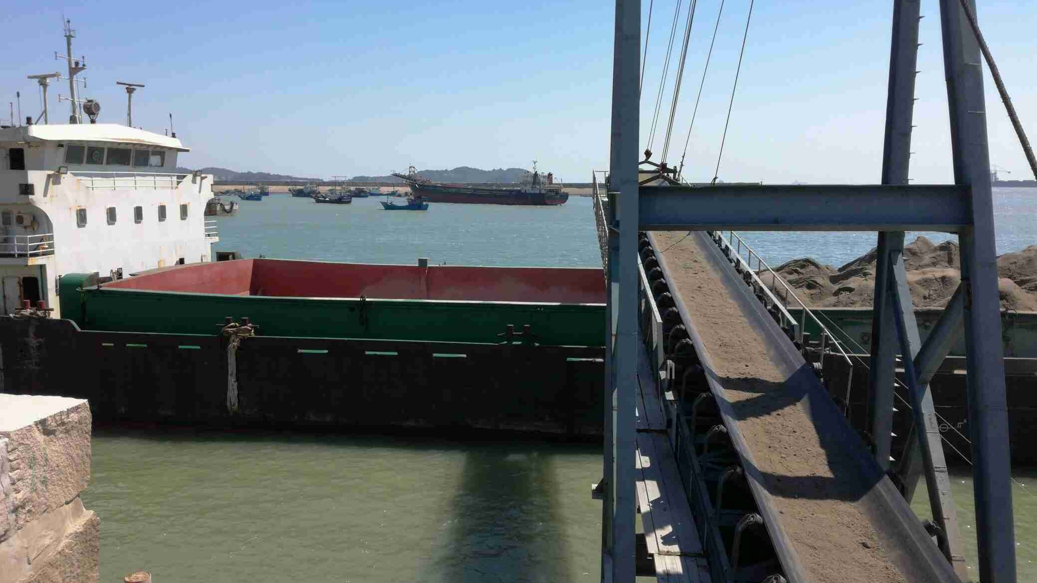 水洗砂跟河沙肉眼怎么区别,水洗机制砂与河沙哪种更好