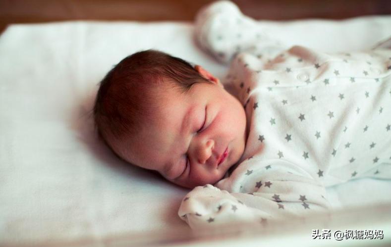 刚出生17天的孩子有点咳嗽,50天的孩子咳嗽怎么治