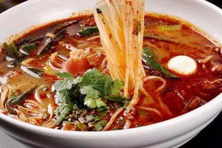 地摊街边小吃卖什么最火最赚钱,街边小吃摆摊最火项目带教程