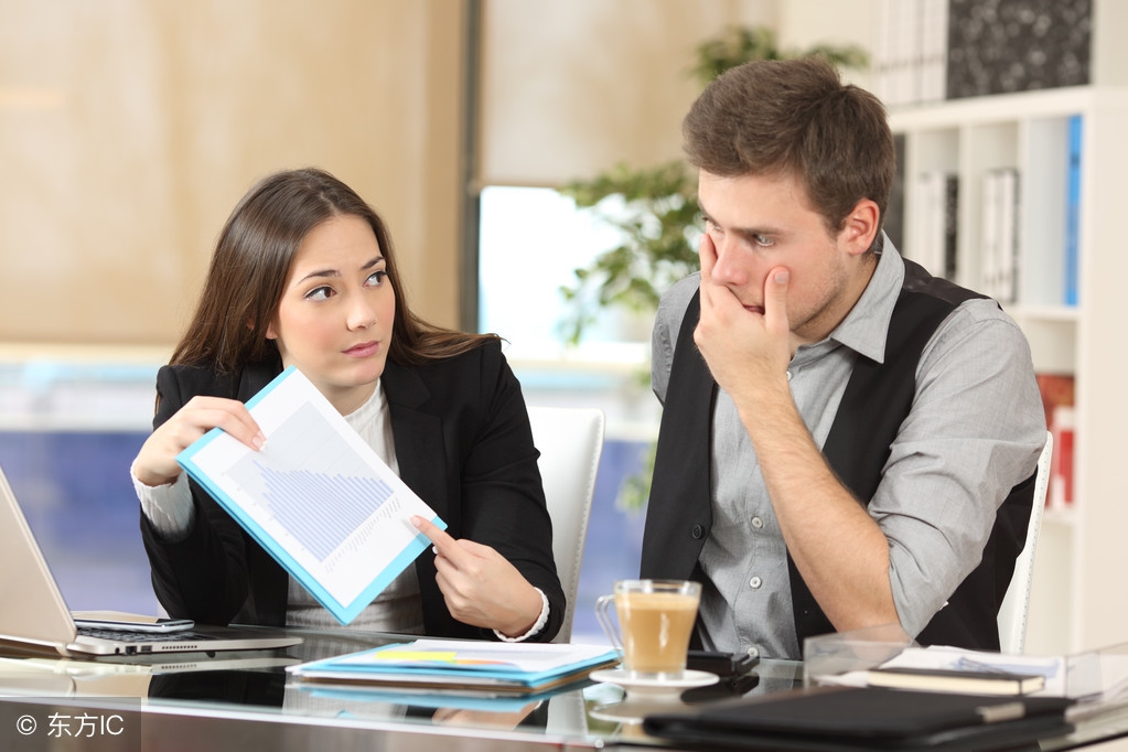 顾客说你是哪位如何巧妙回应,顾客说最后一次打交道怎么回复