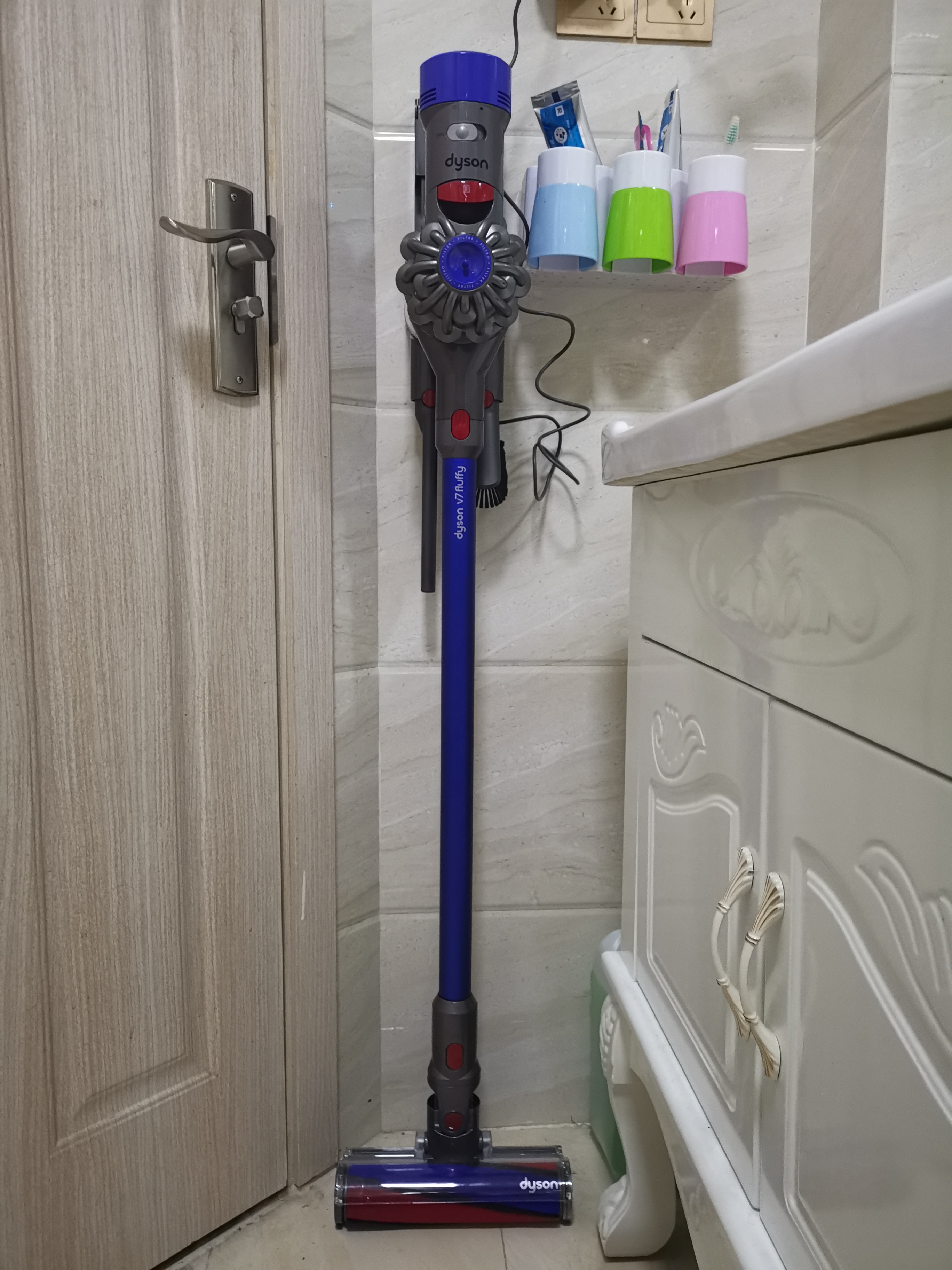 戴森吸尘器深层清洁v6,大扫除戴森