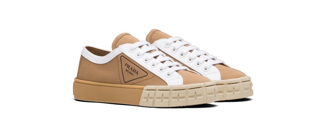 今年流行的帆布鞋品牌,今年流行的帆布鞋颜色学生