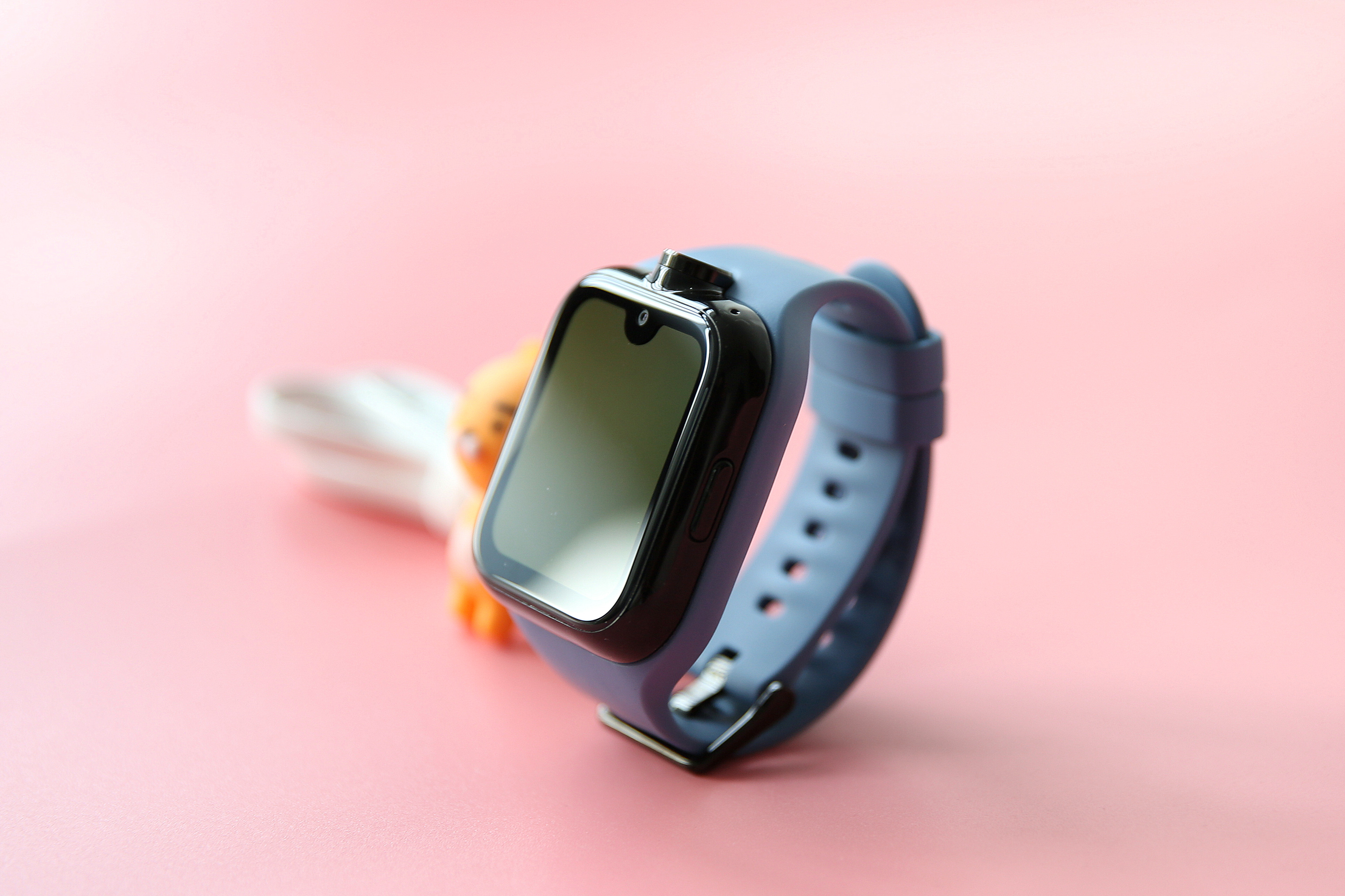 米兔儿童学习手表4Pro评测 功能全方位 春节送给小朋友的最佳礼物