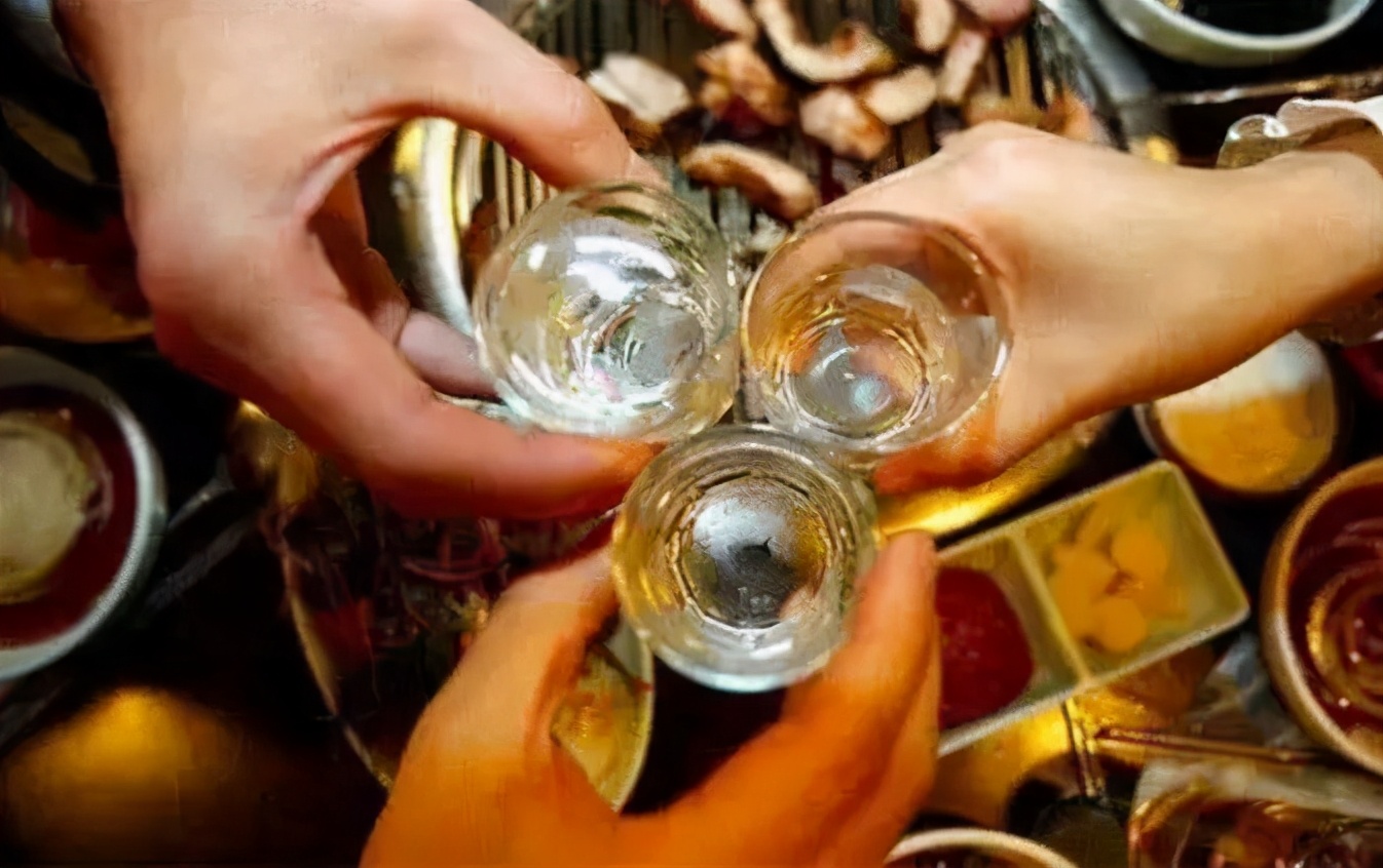 给未来的白酒一个答案，高端二锅头新主张者——北京一担粮