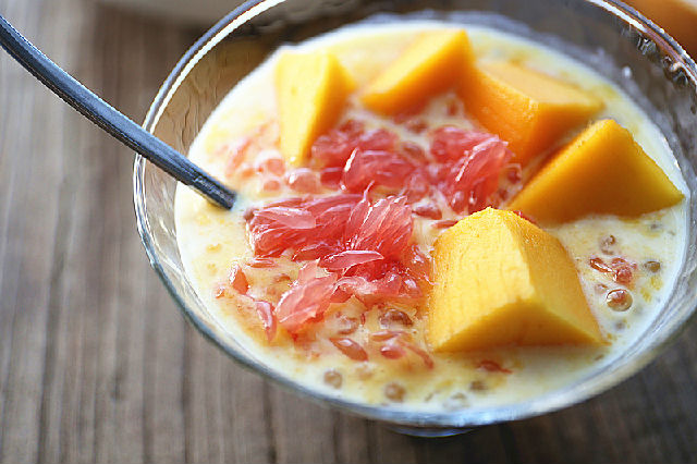 港式杨枝甘露的做法,除了杨枝甘露还有什么港式甜品