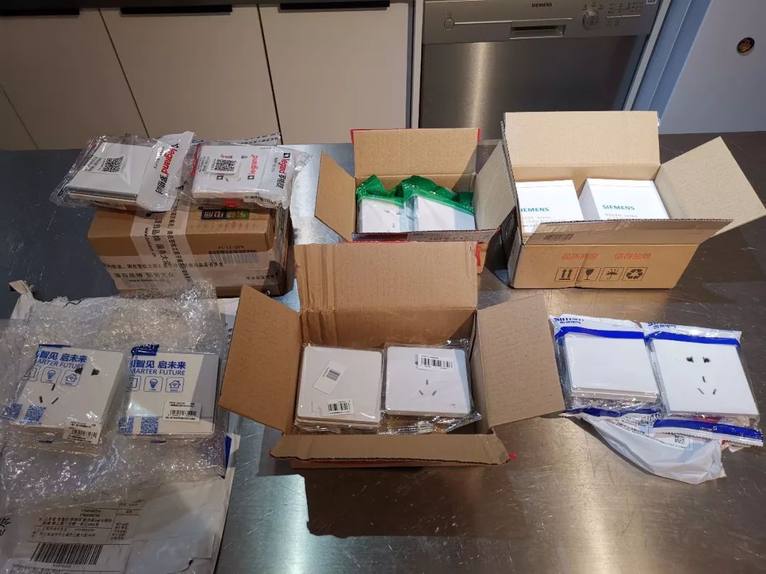 开关插座无边框优缺点,十款实用的带开关插座排行榜