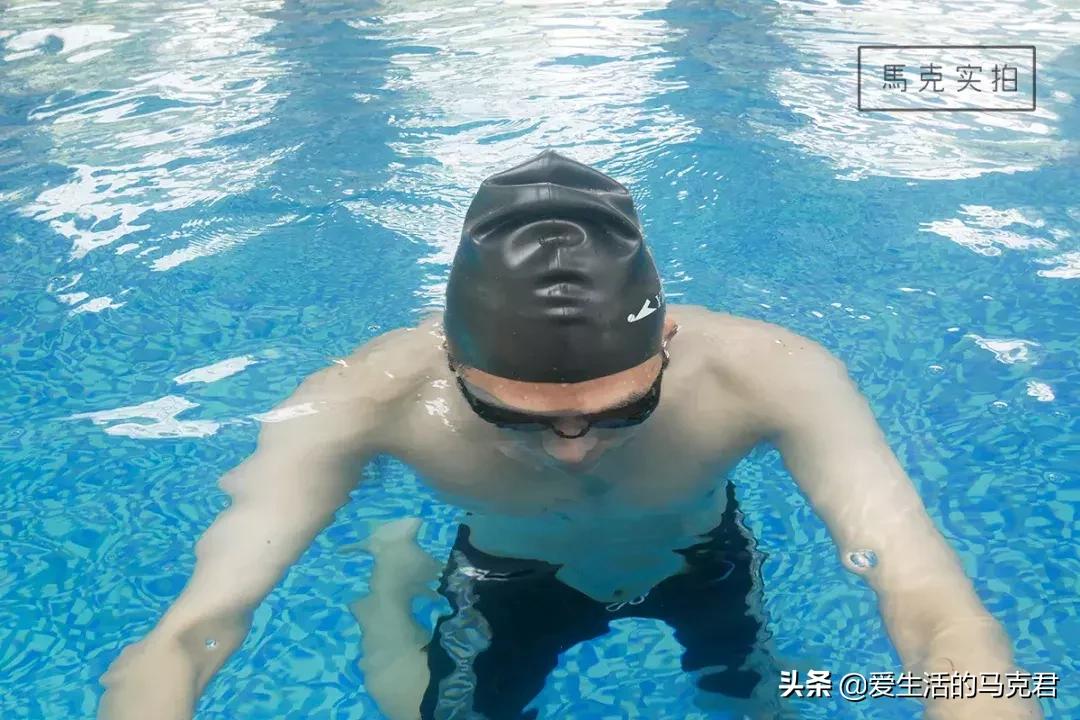 泳镜迪卡侬和李宁的哪个好,泳镜热卖榜第一名防雾迪卡侬