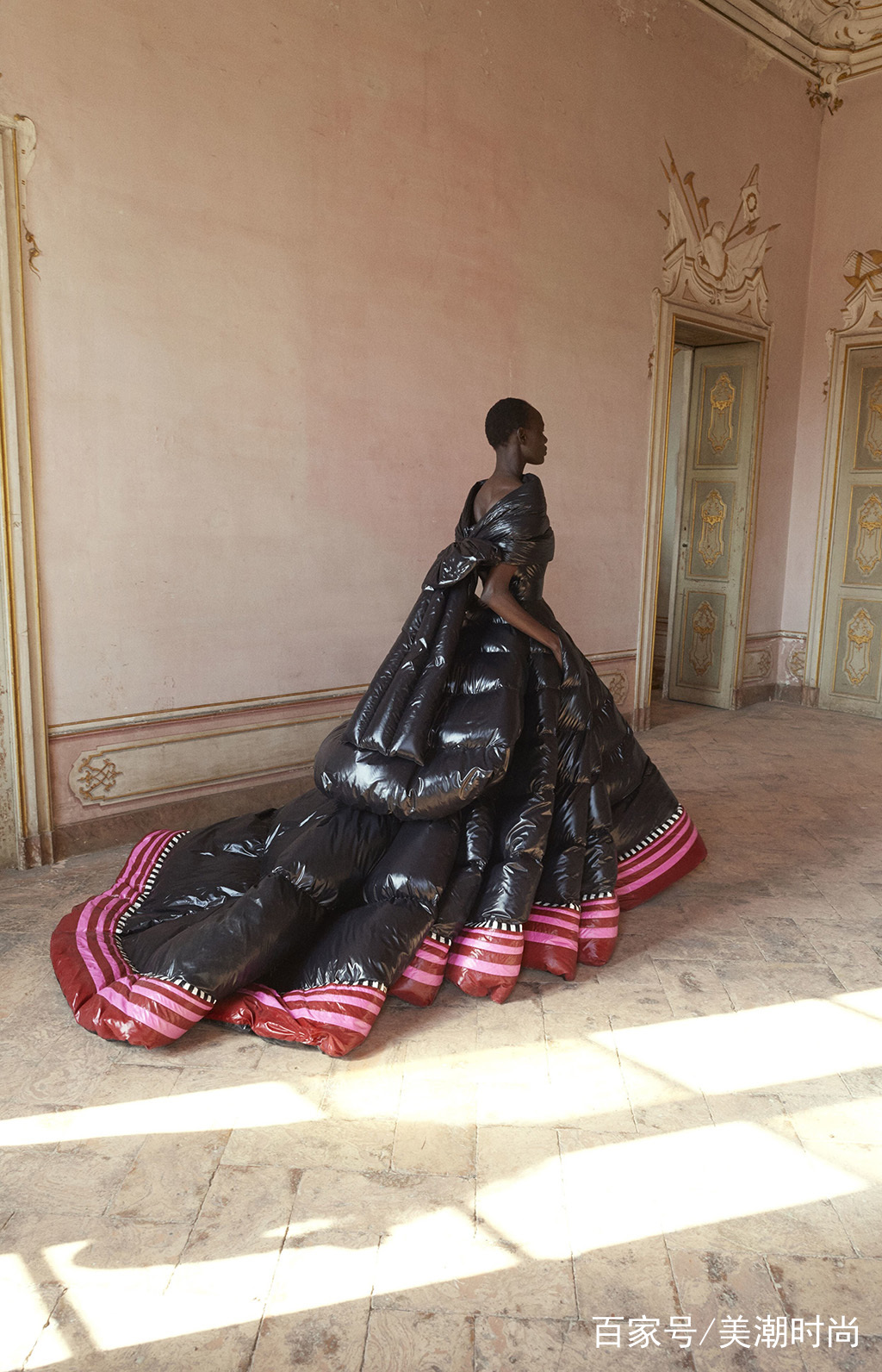 奇葩长方形羽绒服,奇葩设计的羽绒服