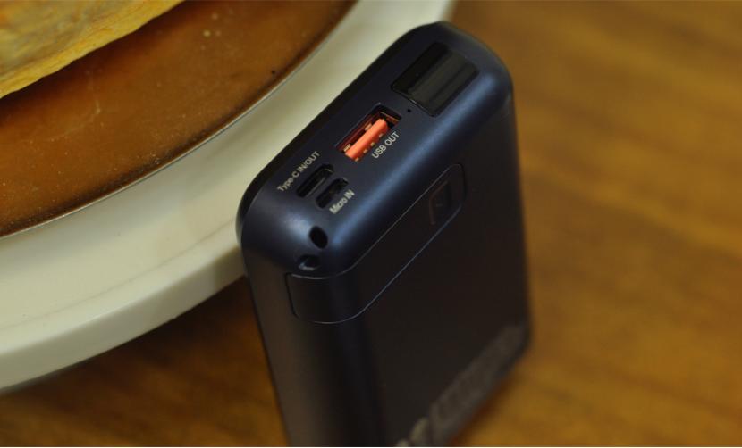 奥睿科充电宝萤火虫质量如何,奥睿科多快充协议充电宝评测