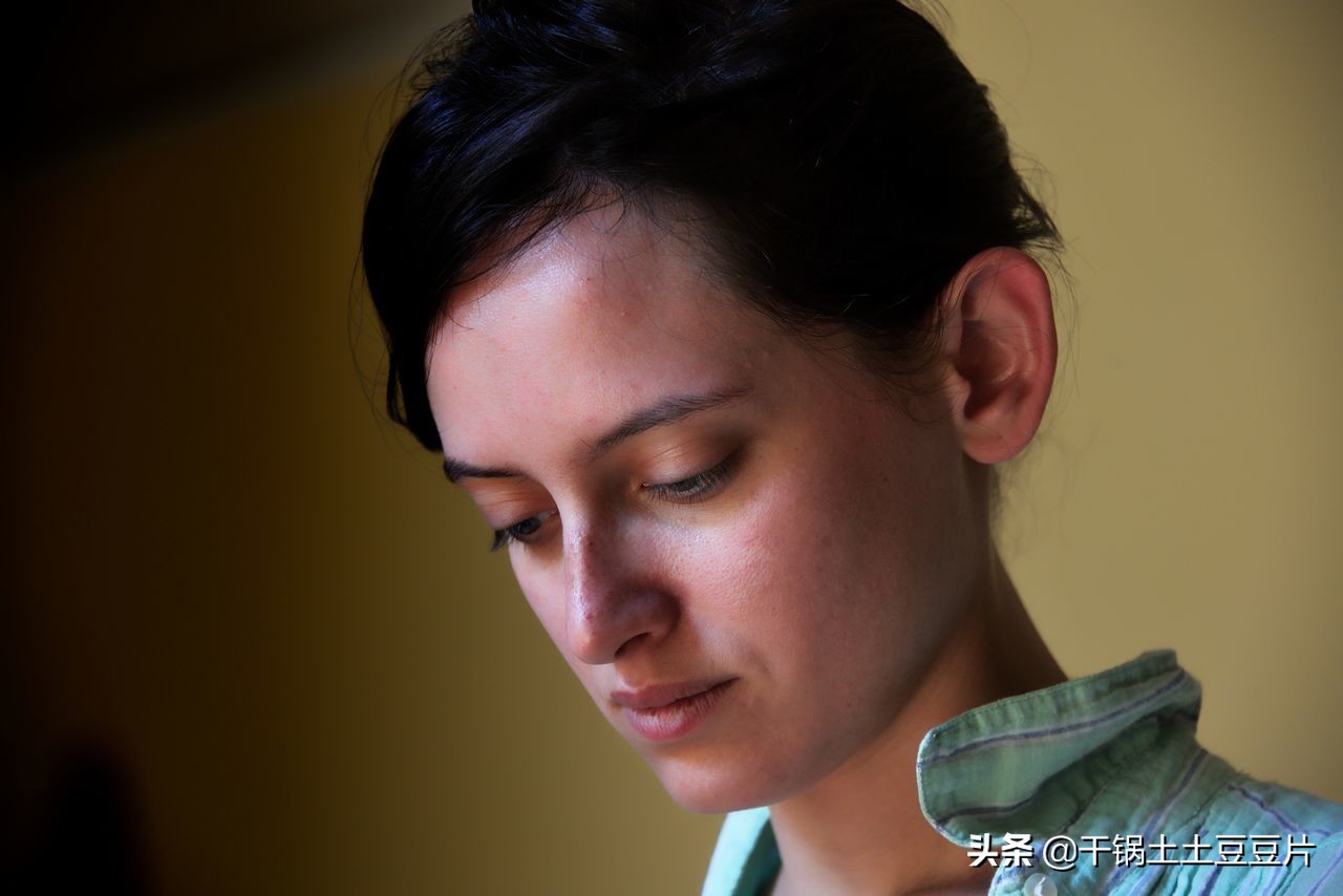 听大姨妈话的小姑娘,听大姨妈的话