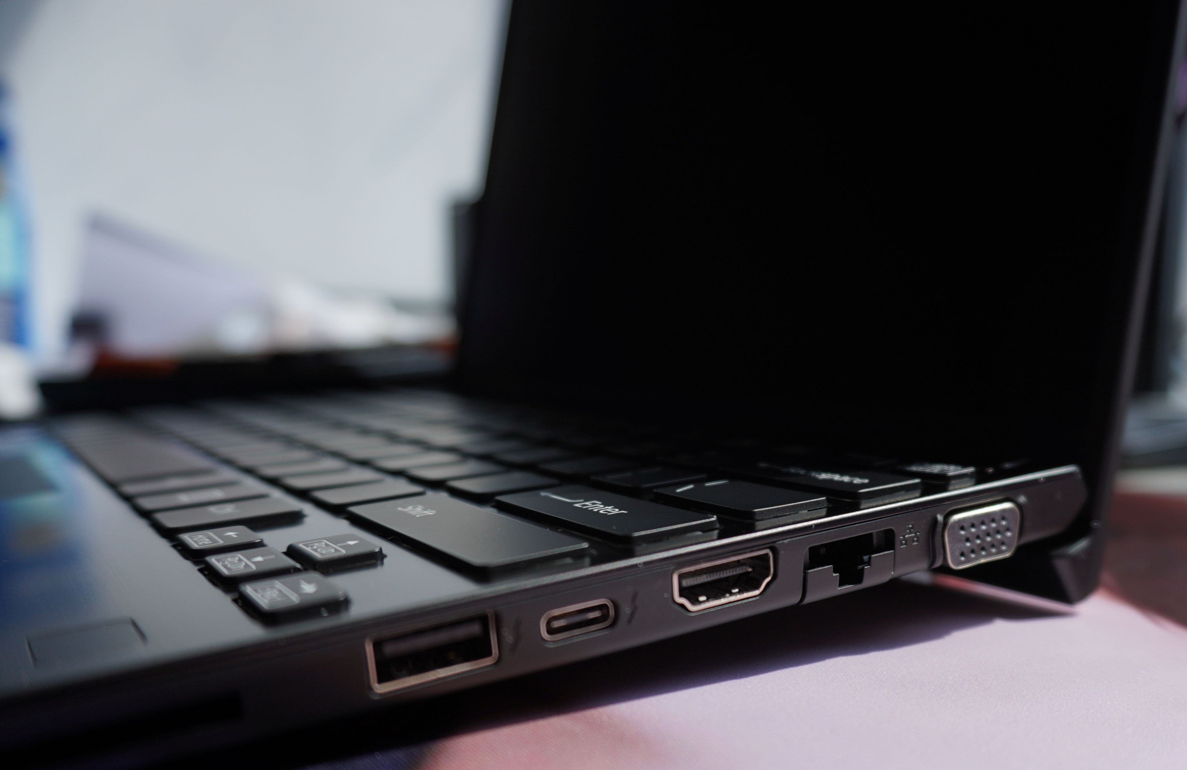 轮岗办公,办公休息区桌面布置