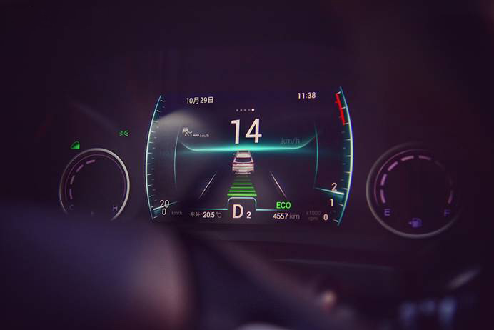 全新一代瑞虎8穿越剑门关,全新一代瑞虎8十万人百城公测