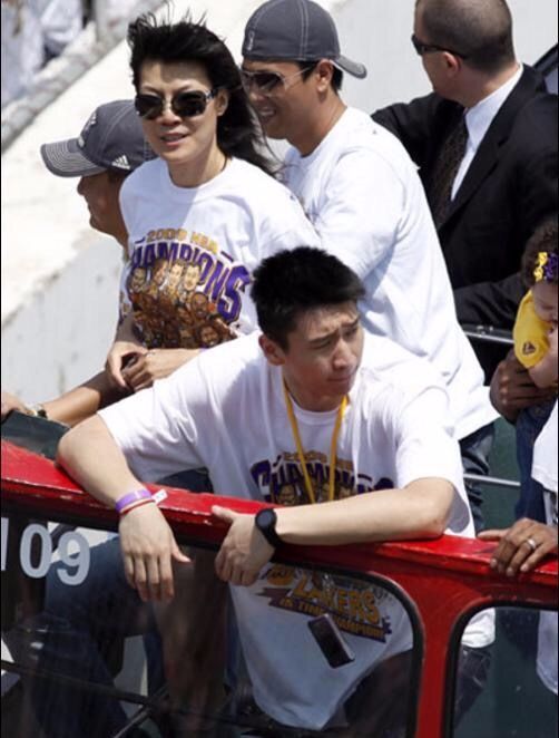 孙悦和小丁打球,中国男篮孙悦在nba的赛况