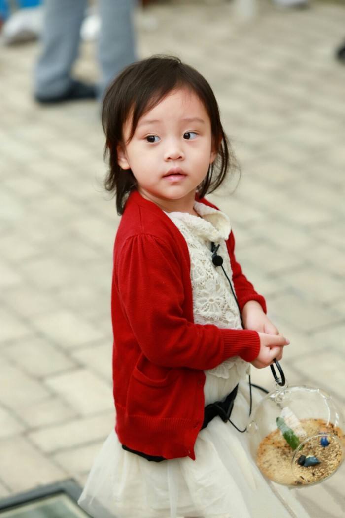 曾被嘲笑最丑星二代,当年被骂最丑的星二代