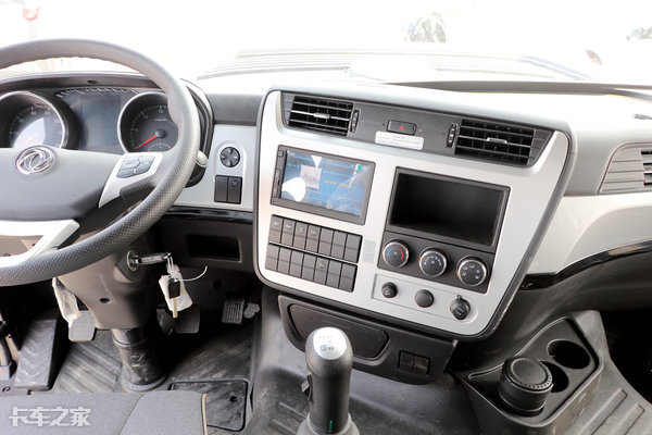 东风天龙旗舰国六560自动挡牵引车,国六东风天龙kl465载货车