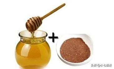 护肤分享小妙招在家自制补水面膜,在家用什么做保湿面膜效果好