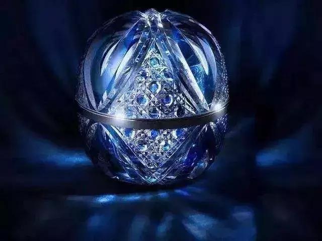 黄金敷脸,黄金金箔脸部护理