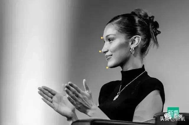 从万人嘲到万人捧,从万人嘲到万人迷